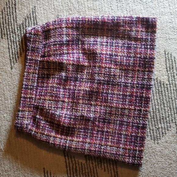 LOFT Tweed Mini Skirt - Picture 10 of 12